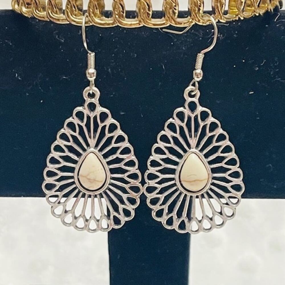 Paparazzi Simply Sedimentary White Teardrop Stone and Silver Earrings-NEW